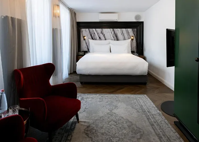 Collect - Adults Only Hotel 4*