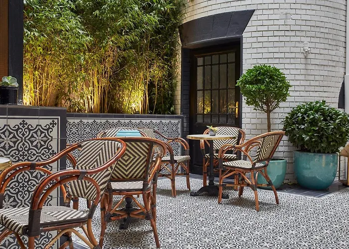 Collect - Adults Only 4* Budapest