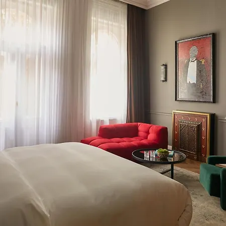 Collect - Adults Only Otel Budapeşte